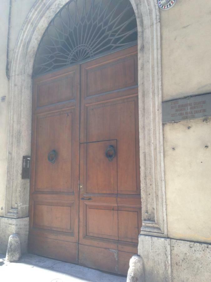 Residenza D'Epoca Montanini Bed & Breakfast เซียนา ภายนอก รูปภาพ