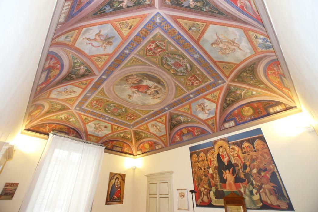 Residenza D'Epoca Montanini Bed & Breakfast เซียนา ภายนอก รูปภาพ